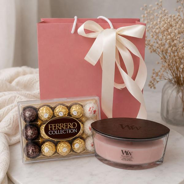 «Романтичний вечір» Подарунковий набір (Свічка WoodWick + Цукерки Ferrero)