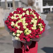 Букет 41 пионовидная роза