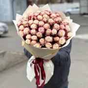 Букет 51 роза Свитнес (Sweetness)