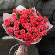 Букет з 25 рожевих кущових троянд