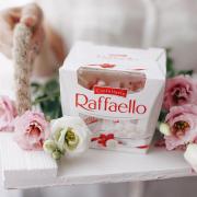 Цукерки Raffaello, 150 г