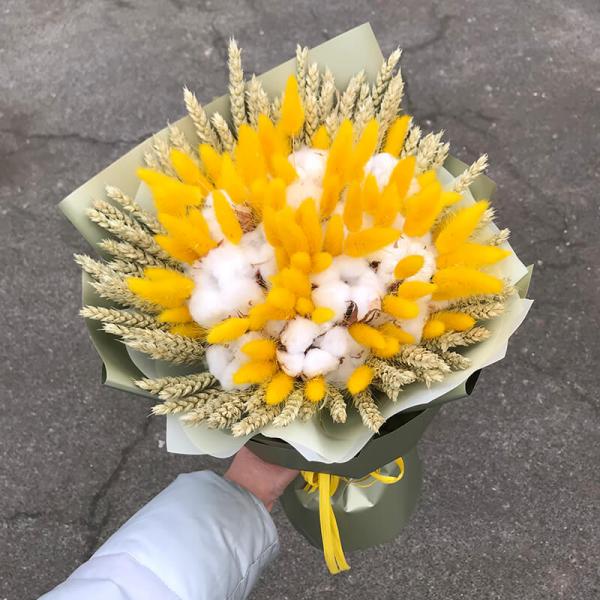 Букет из натурального хлопка и колосков
