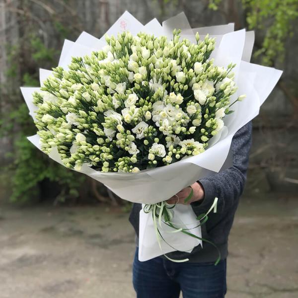 Букет 51 эустома
